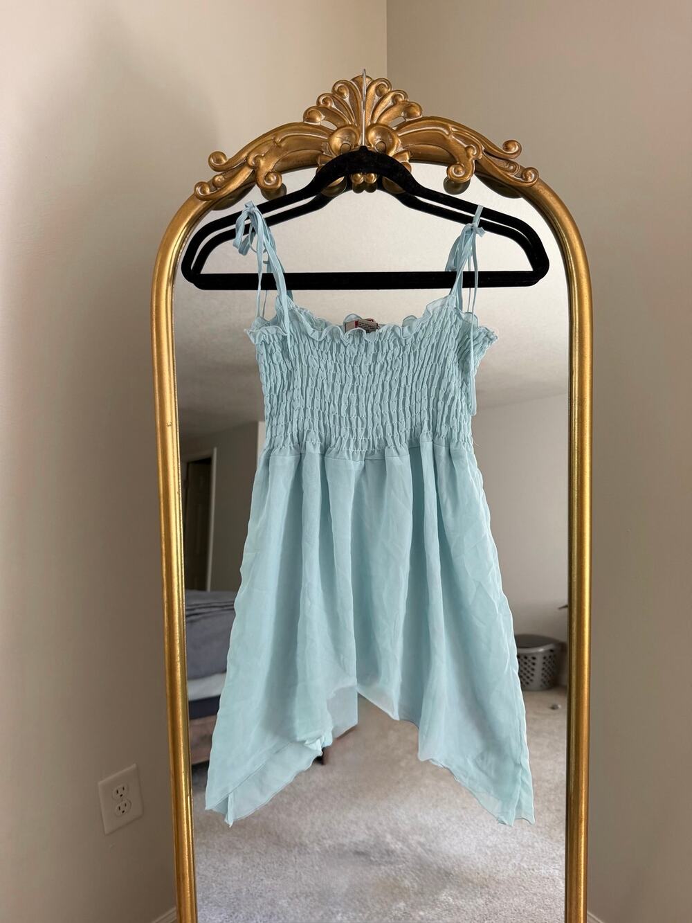 Vintage Y2K Ashley 26 International Blue Flowy Fairy Asymmetrical Tank Top